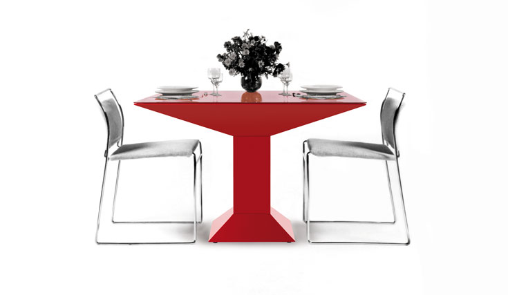 שולחן וכיסאות METTSASS שיחזור של SOTTSASS BD מילאנו 2012