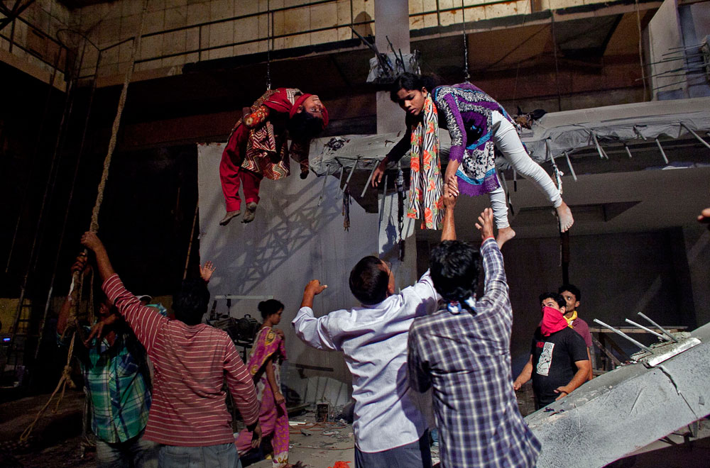 אסון מפעל טקסטיל בנגלדש מחאה Dhallywood 2014