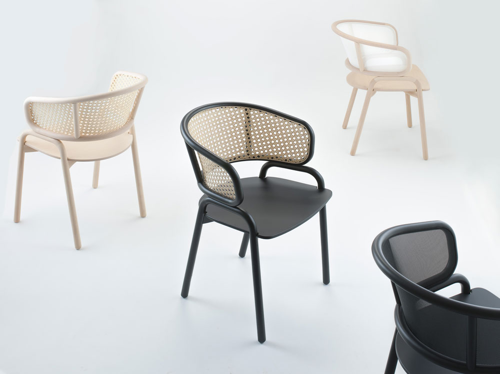 לשימוש הכתבה בלבד מילאנו 2015 כיסא יואב אבינועם PRODUCKS