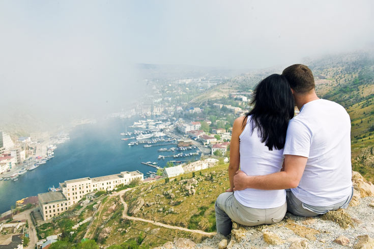 מהות החיים גבי ניצן זוגיות פתוחה אוהבים על הר 