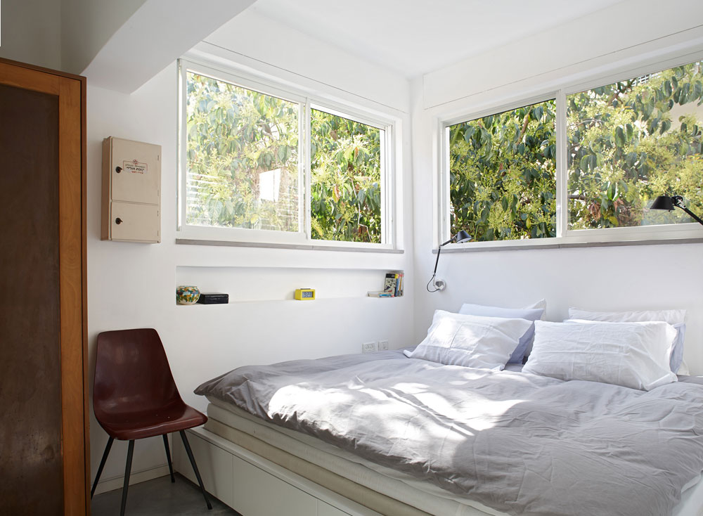 עינת איכהולץ-פורת דירה תל אביב בתים מבפנים 2014