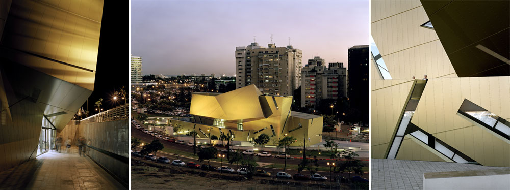 באחרונה פורסם שליבסקינד עתיד לבנות את בניין איינשטיין באוניברסיטה העברית. ככל הידוע, הדיווחים אינם נכונים. הבניין היחיד שהוא תיכנן עד היום בישראל הוא מרכז וואהל באוניברסיטת בר אילן, שמזכיר בחיצוניותו את המוזיאון היהודי בברלין דניאל ליבסקינד מרכז וואהל בר אילן