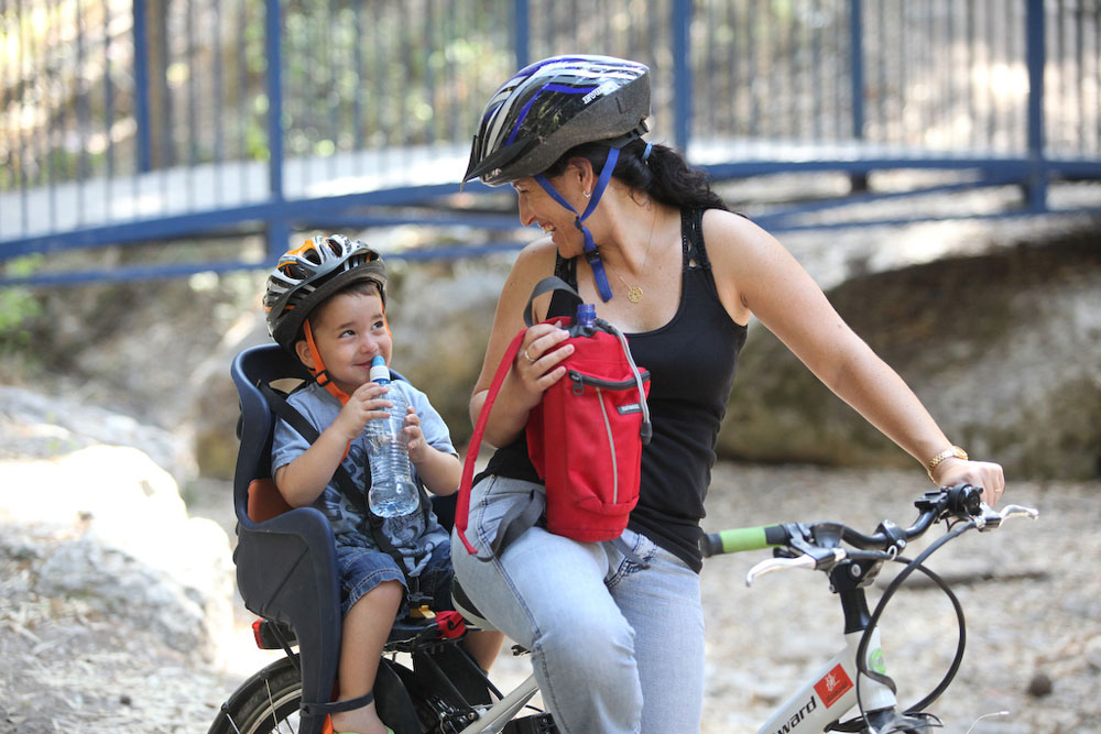 לקידום קינדרלנד בלבד לדווש בקיבוץ רמת דוד קינדרלנד מלחמה