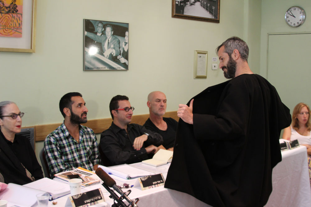 מפעל הפיס מלגה אופנה מיונים ועדה מעצבים צעירים מוטי רייף דורין פרנקפורט