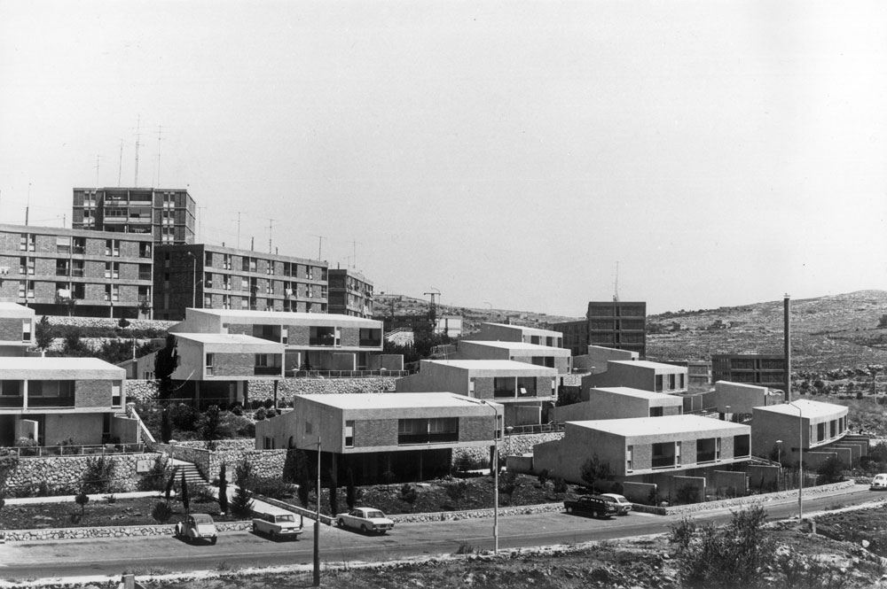 לשימוש בכתבה בלבד תערוכה נדלר- נדלר מתחם מגורים בשכונת גונן, 1960