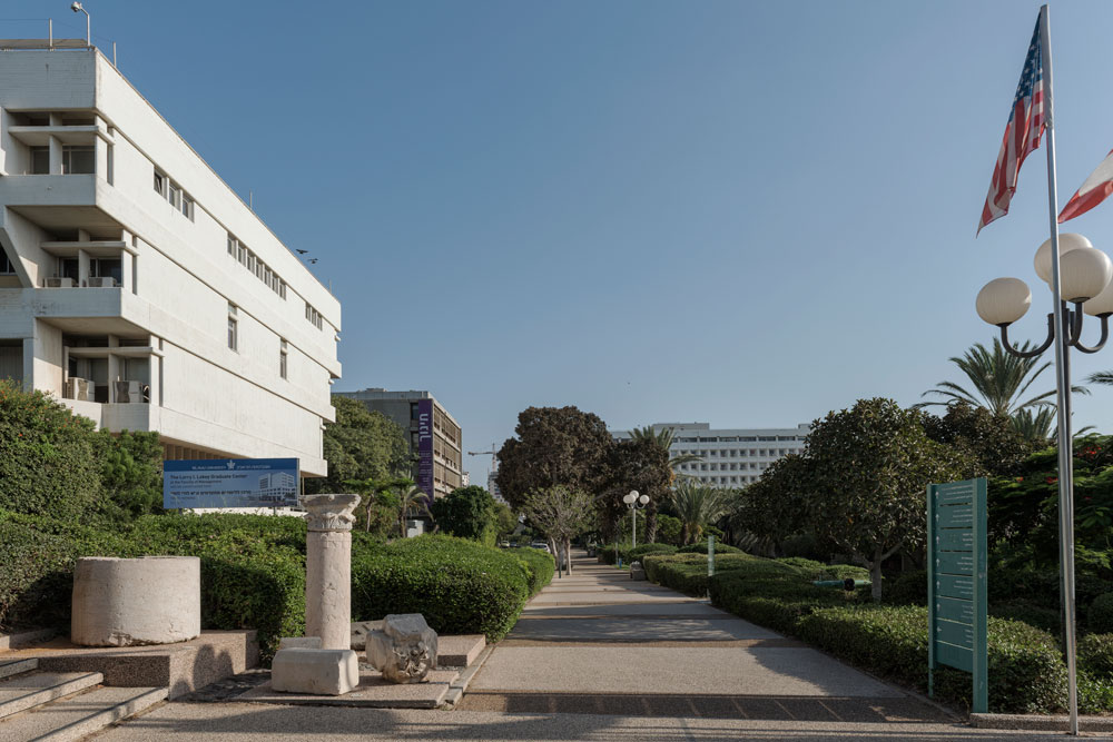אותה זווית, כיום אוניברסיטת תל אביב פקולטה לניהול