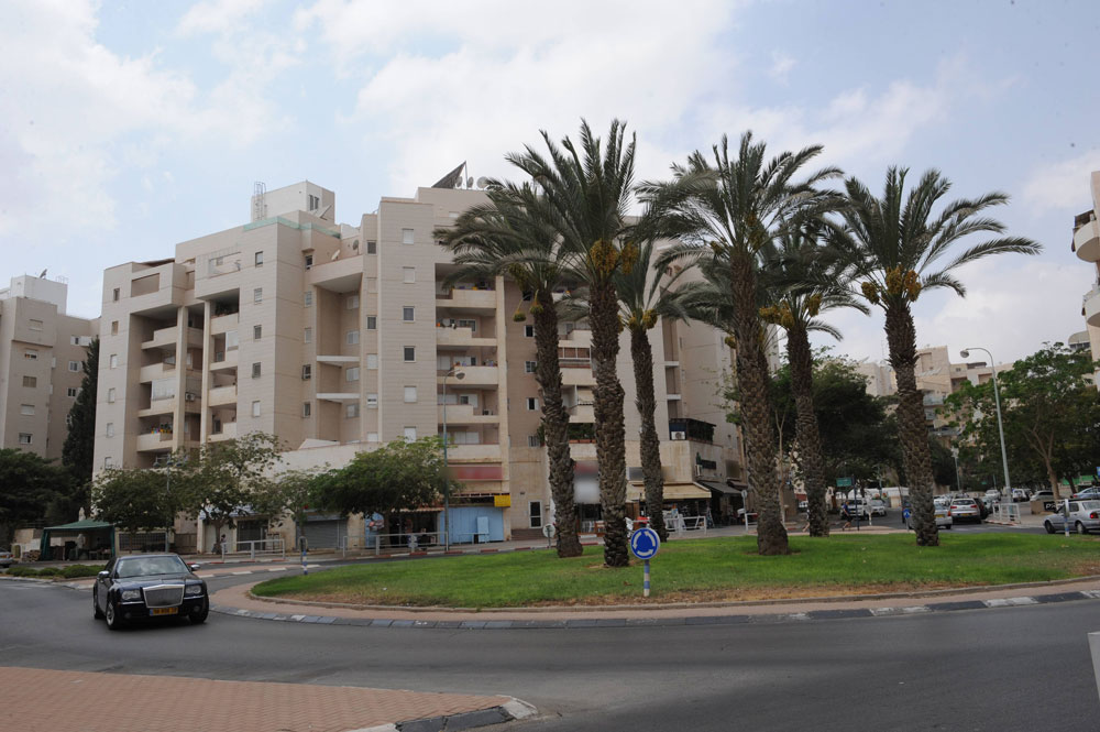 האדריכלות הישראלית הפכה לחסרת אופי: כל השכונות זהות לחלוטין, אז איפה הייחוד העירוני? נוה זאב, באר שבע שכונות גנריות באר שבע נוה זאב