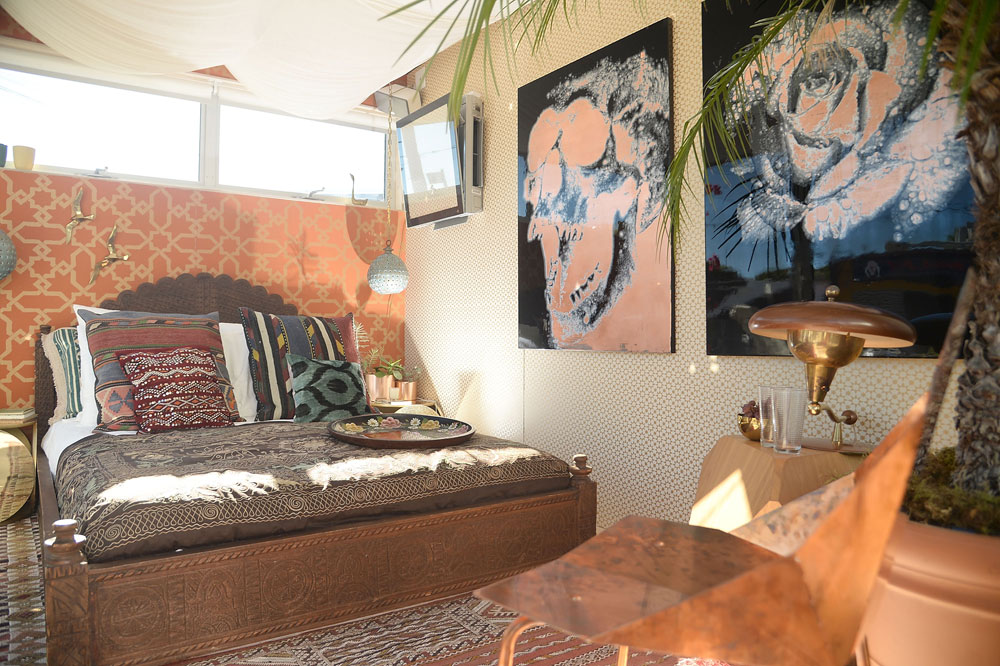 פופ אפ Airbnb  לייק ורובין בל