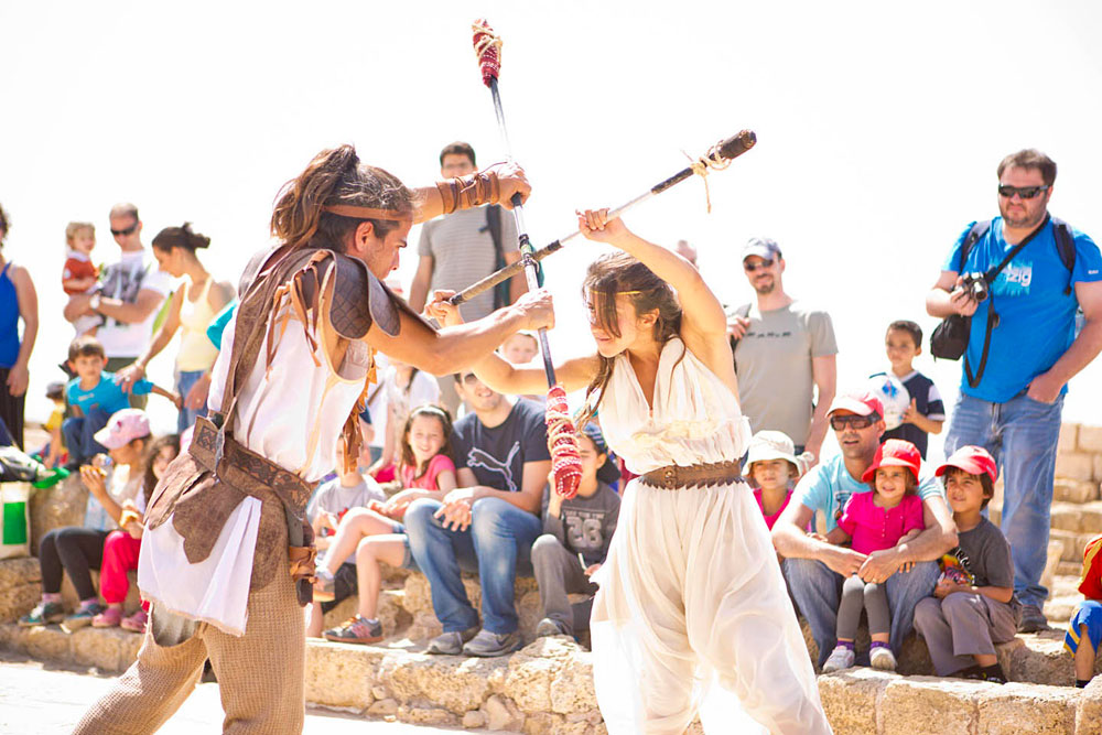 לשימוש קינדרלנד בלבד קינדרלנד סוכות פסטיבל חגיגות העת העתיקה