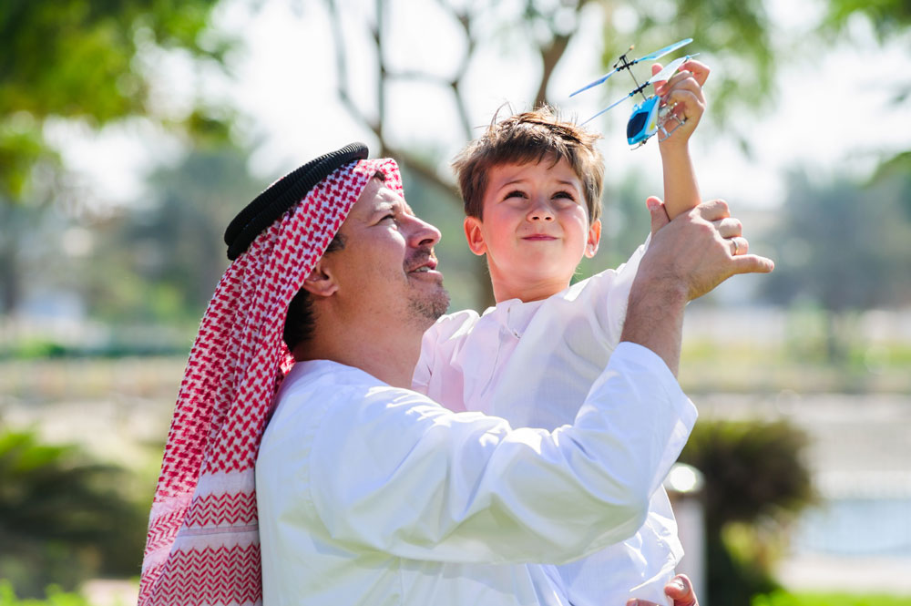 Отец арабов. Отец на арабском. Arab father.