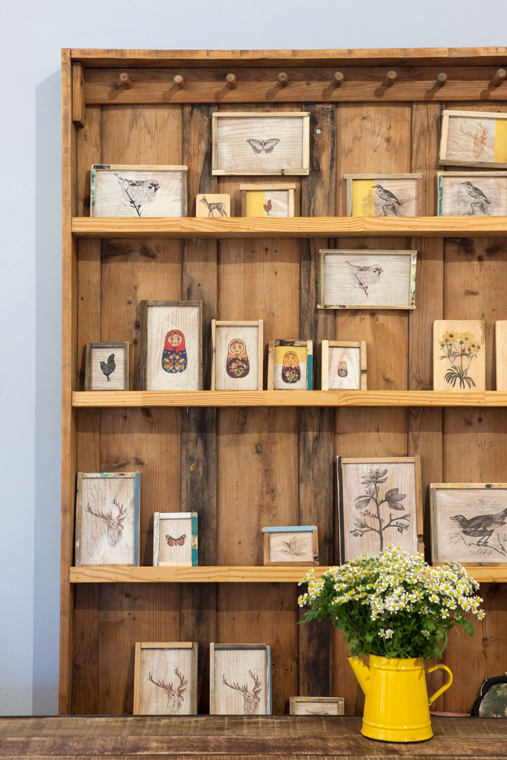 שדרוג רהיטים באמצעות ציורים