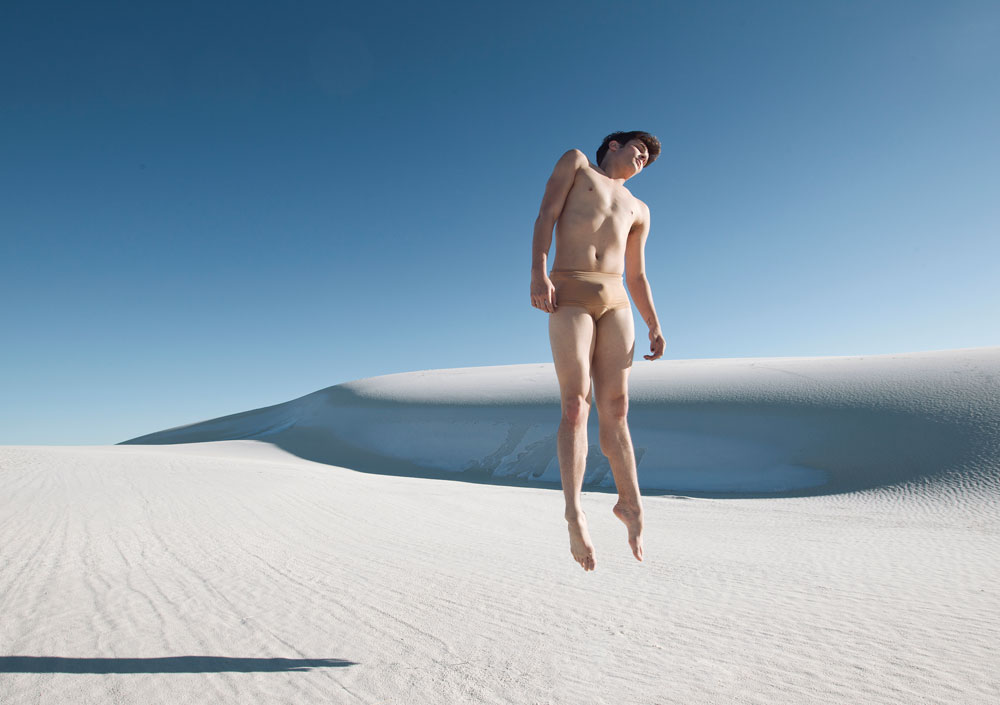 עירום גברי תערוכה