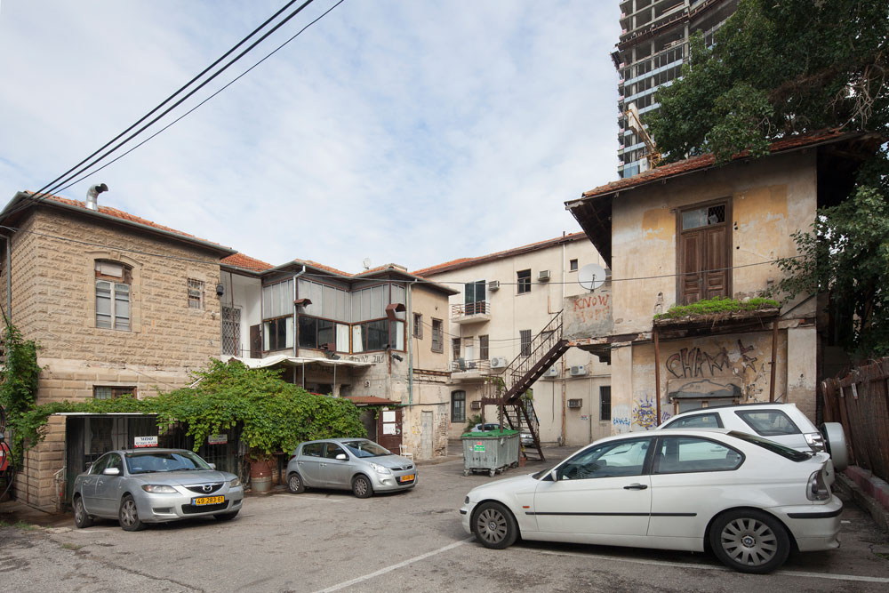 צאצאיהם של המייסדים יזמו את התוכנית להקמת הפרויקט המשותף, והם ירוויחו מהגשמתה. החצר המשותפת תהפוך ללובי של המלון המפואר. בעירייה מבטיחים שהלובי יהיה פתוח לציבור רחוב הרצל רוטשילד מגדל שלום יהודה הלוי מגדל מאיר שלום