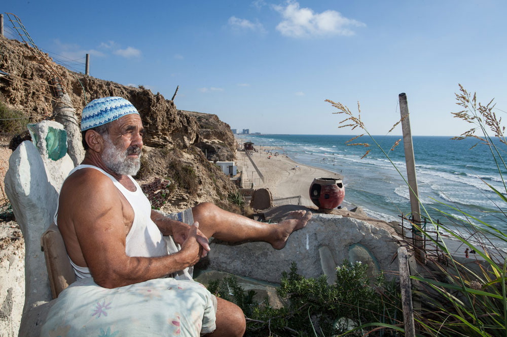 בית המערה ניסים כחלון חוף סידני עלי