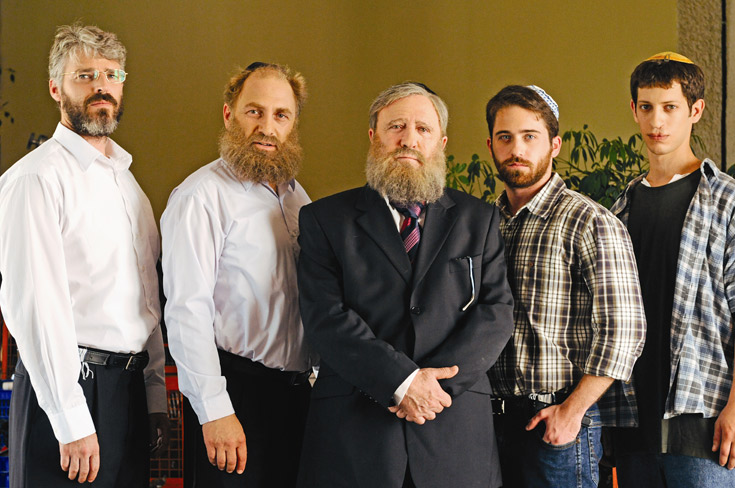 קאסט מצוין. פנאי פלוס אורים ותומים