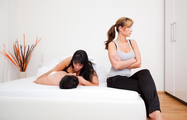 בחורה בחור מיטה נשיקה בגידה