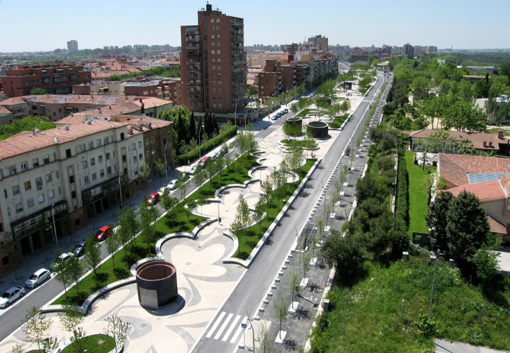 שחר צור AVENIDA DE PORTUGAL WEST 8 ווסט 8 w8