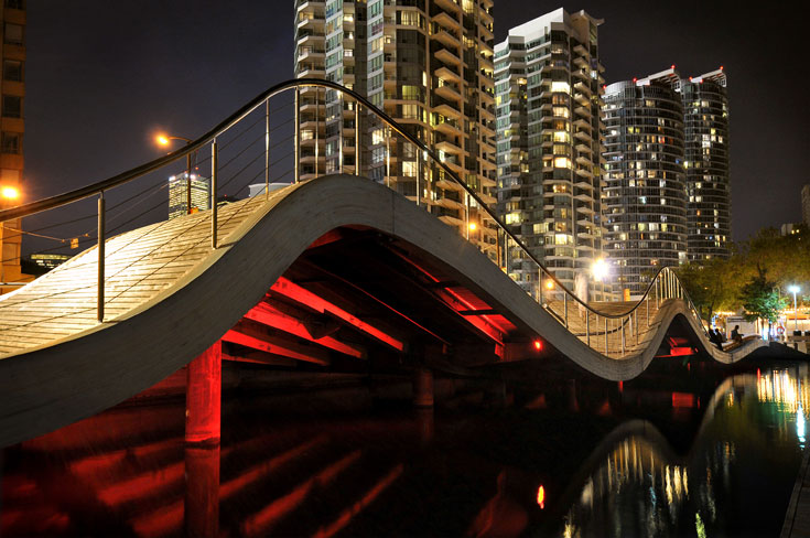 שחר צור  toronto simoce wvedeck west w8 ווסט 8