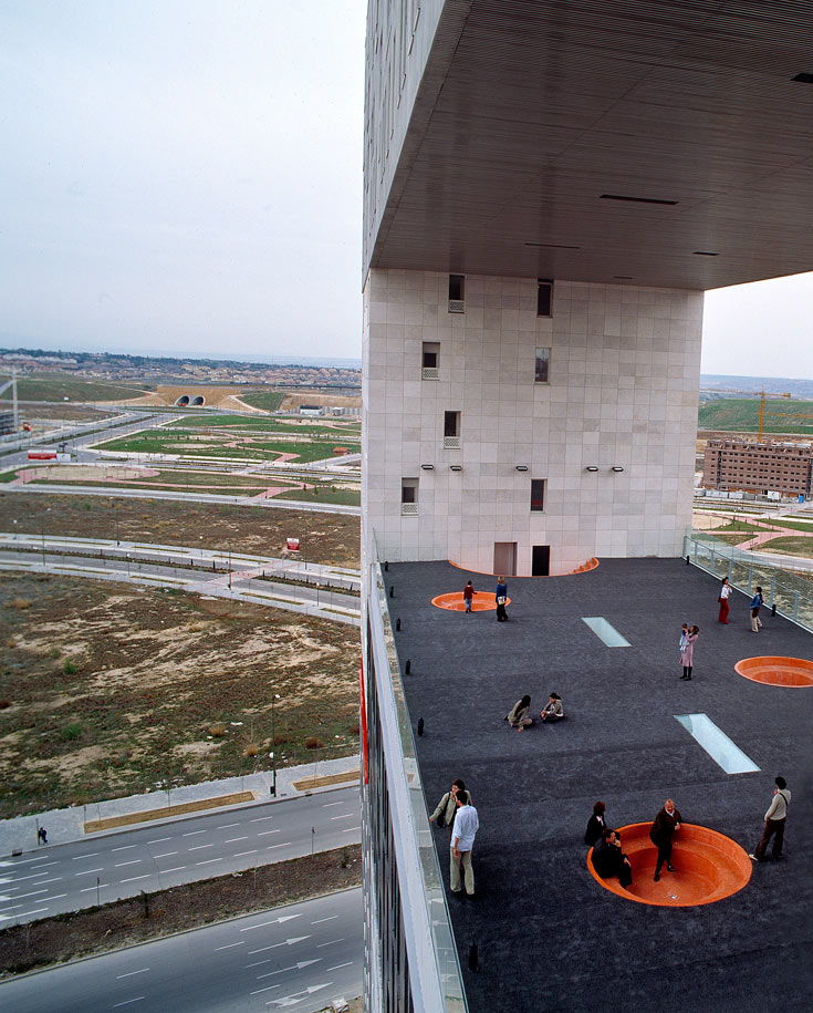 דיור בר השגה באירופה MVRDV מיראדור מירדור מדריד 