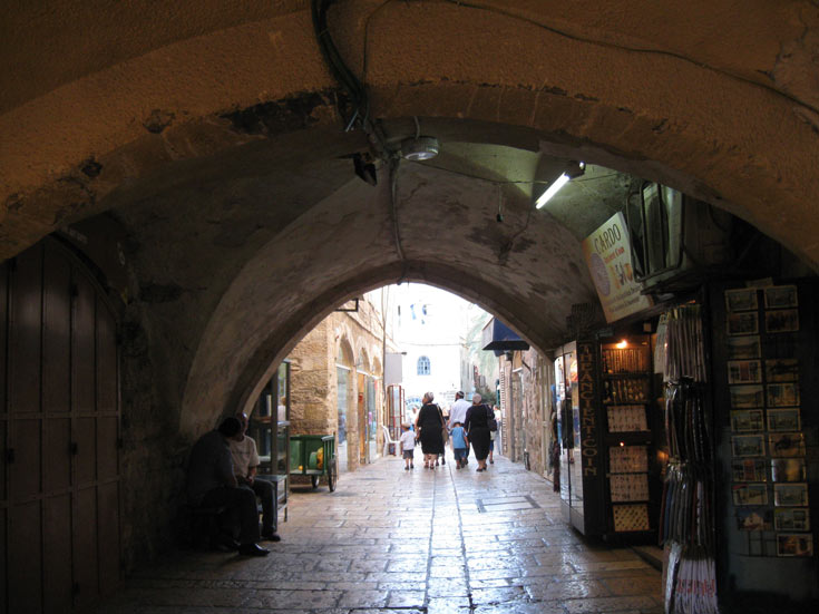 הקארדו בסמטאות העיר העתיקה ירושלים
